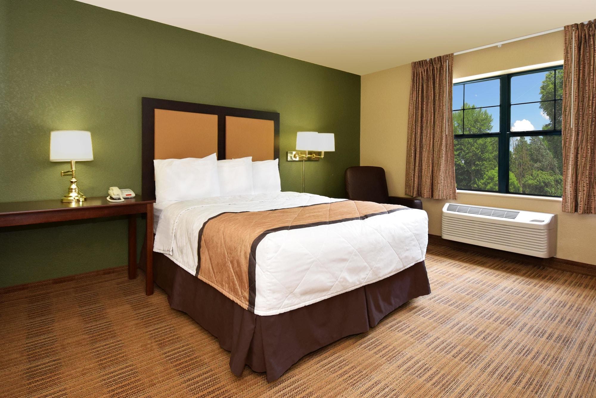 Extended Stay America Suites - Stockton - March Lane Экстерьер фото
